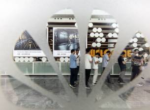 Huawei може да отчете 30% ръст на приходите за полугодието