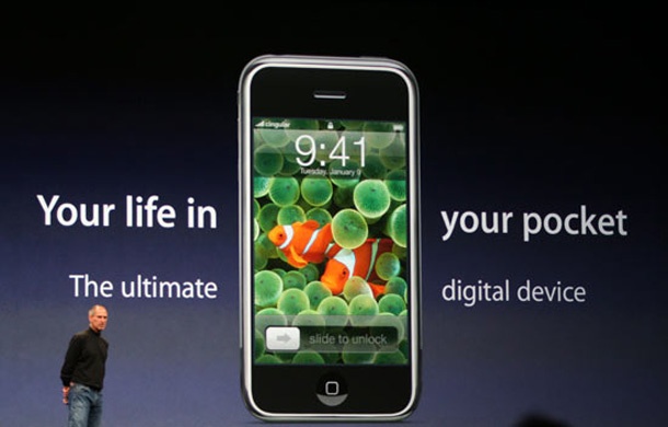 iPhone стана на 8 години