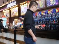 Засякоха вицепрезидента на Redmi с очаквания флагман на бранда