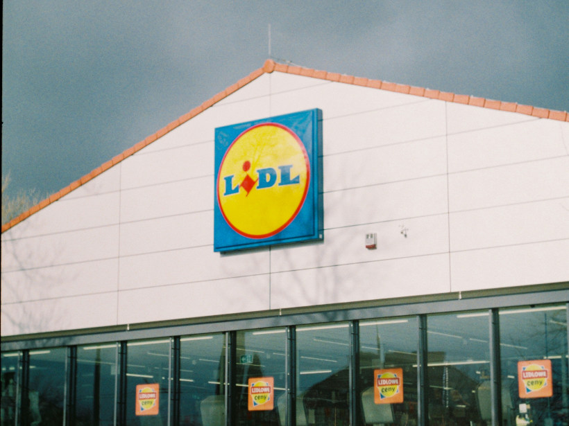 Lidl става мобилен оператор – ще дойде ли услугата и в България?