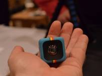 Камерата Polaroid C3 е с размер 35 мм и струва 99 долара