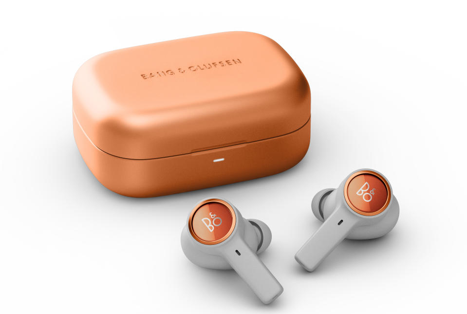 Новите слушалки на Bang & Olufsen са с подобрено шумопотискане