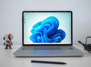 РЕВЮ: Microsoft Surface Laptop Studio е готов за креативна работа