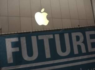 Apple и Motorola Mobility прекратиха патентните си спорове