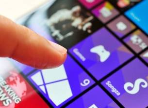 Слух: Microsoft е спряла работата по телефона с технологията 3D Touch