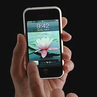 Какво губи Apple с отключените си телефони?