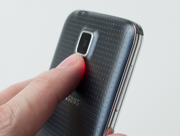 Samsung иска да добави биометрични технологии и към по-евтините си устройства