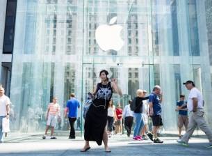 New York Times: iPhone 6 ще има специален режим за работа с една ръка