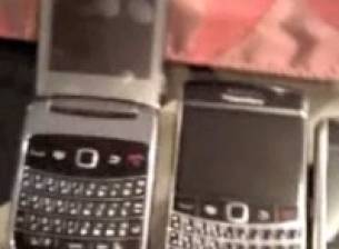 Видео на сгъваемия BlackBerry 9670