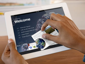 Apple иска да преоткрие учебниците