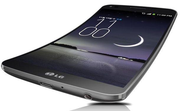 Премиера на LG G Flex с извит дисплей