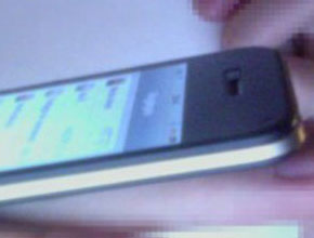 Вероятна снимка на iPhone 5 показва по-тънък корпус