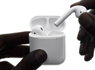 Слушалките AirPods няма да са на пазара и за празниците