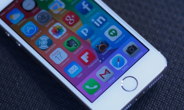 Apple патентова соларен панел със сензорен дисплей