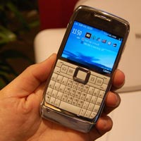 Nokia E71 с признание от списание Wired