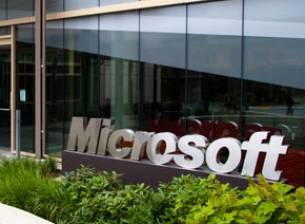 Microsoft с рекордни приходи, но със спад при Windows