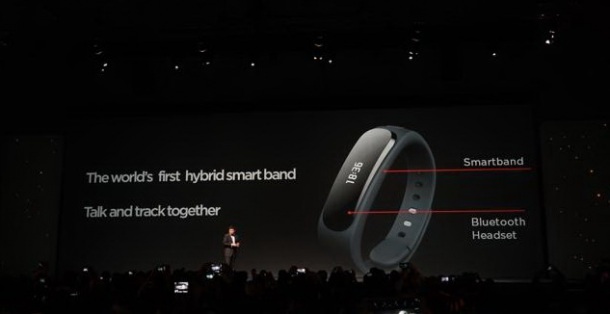 Huawei ще представи часовник с Android Wear следващата година