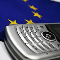 Цената на роуминга в ЕС намалява от днес