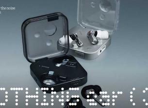 Nothing Ear (3) идва с подобрен дизайн и с микрофони в кутийката