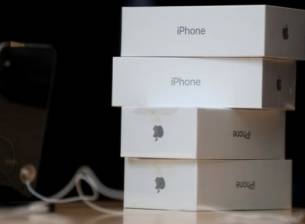 Доставчиците на Apple очакват слаби поръчки за iPhone в началото на годината