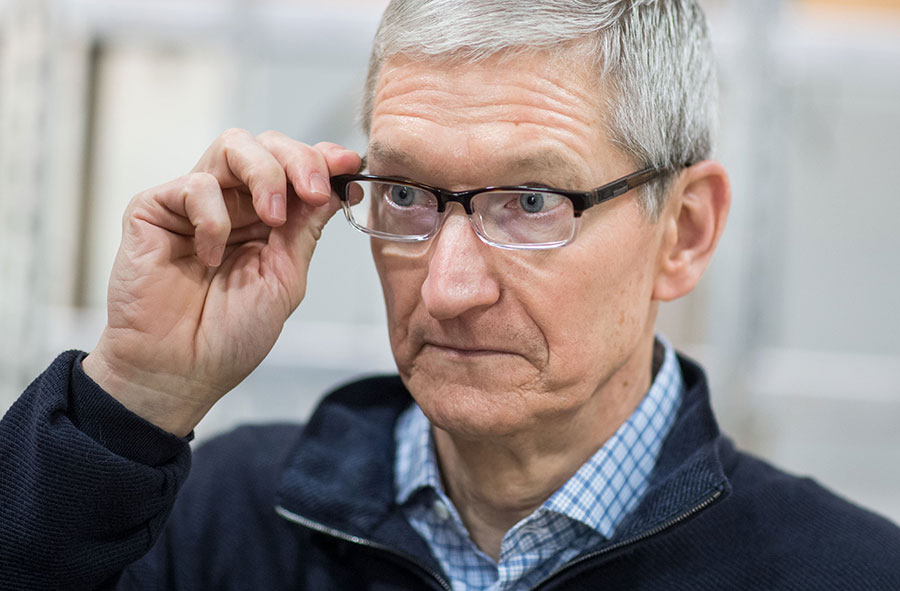 Тим Кук потвърди, че Apple от години разработва генеративен ИИ