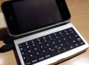 iPhone с външна клавиатура