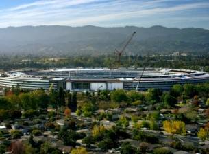 Новата централа на Apple ще бъде отворена през април