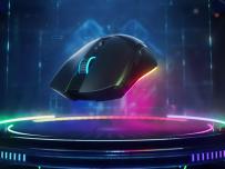 Razer Cobra Pro е геймърска мишка с много опции за персонализиране