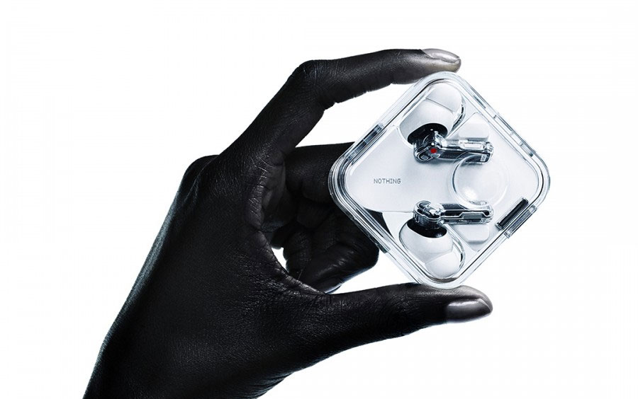Nothing представи слушалките Ear и Ear (a)