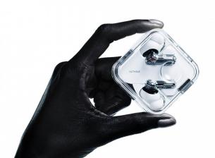 Nothing представи слушалките Ear и Ear (a)