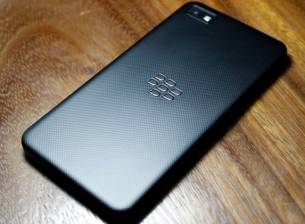 BlackBerry подготвя премиерата на нов топмодел през ноември