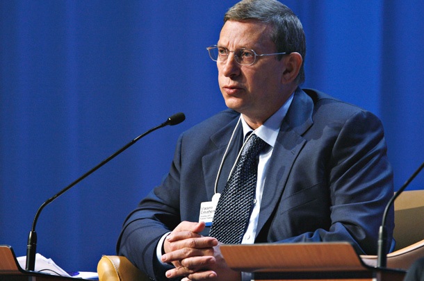 Русия ще разработва собствена платформа за картови разплащания