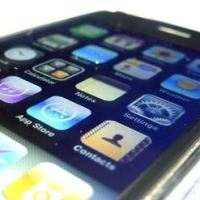 Apple признава, че приложенията за iPhone не са подходящи за бизнес цели