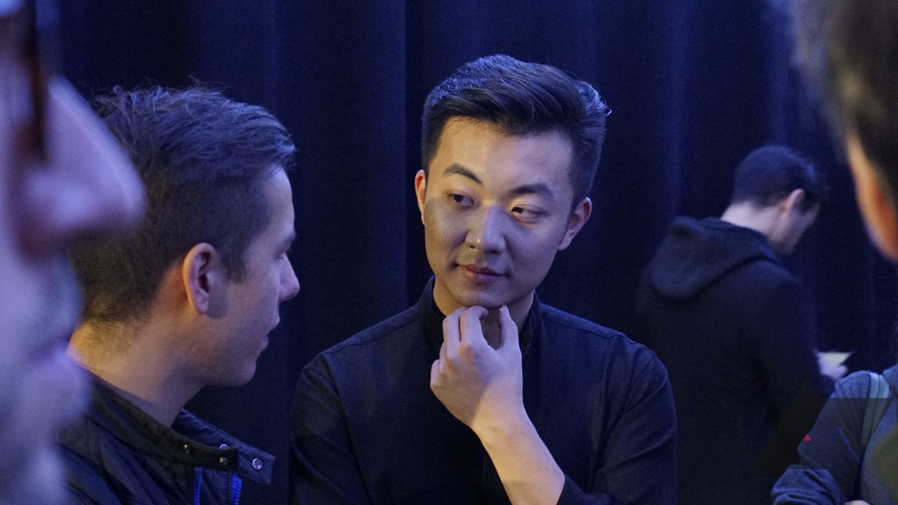 Карл Пей създава компания за звукови продукти