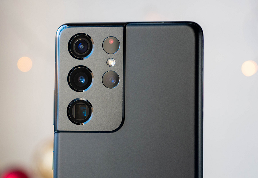 Samsung с пояснение относно „фалшивите“ снимки на Луната