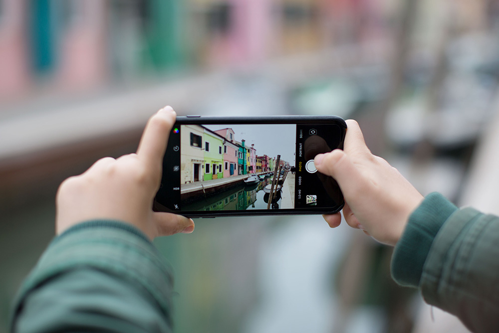 Apple обяви победителите в конкурсa Shot on iPhone