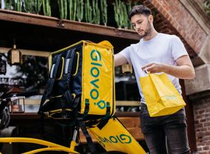 Glovo вече може да се ползва в Плевен и Велико Търново