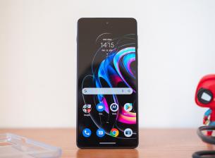 Motorola Edge 20 Pro - интересен хардуер и бърз софтуер