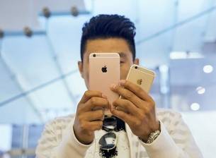 Apple иска по-ниски цени от доставчиците си