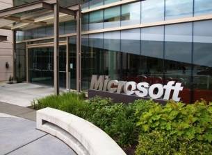 Microsoft с повишени приходи за тримесечието