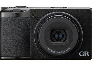 Дългоочакваният Ricoh GR IV ще се появи тази есен