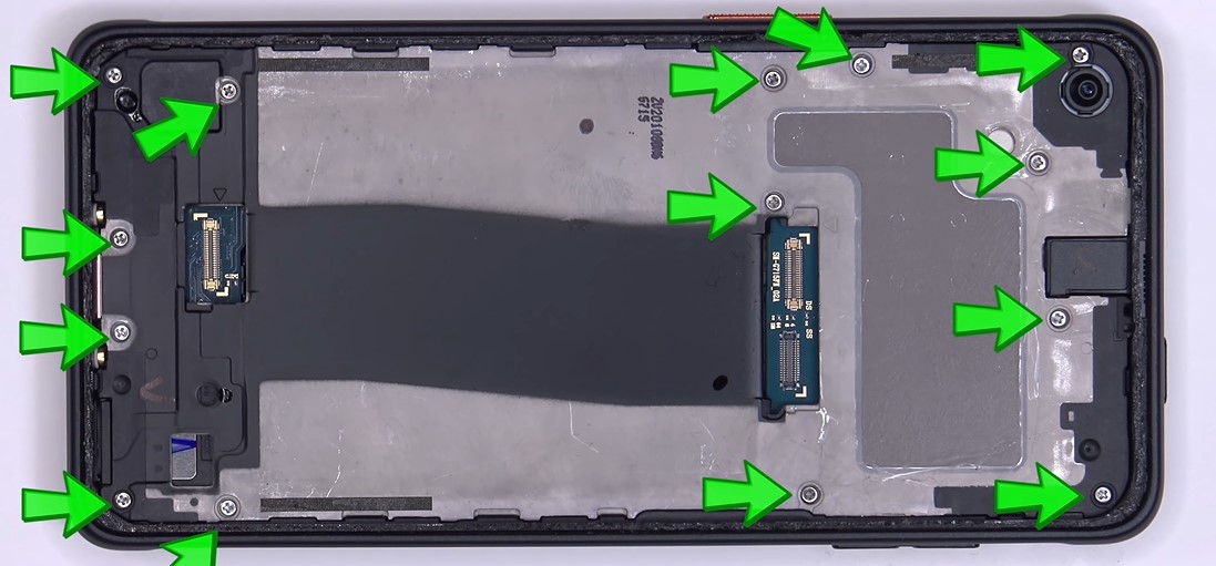Samsung Galaxy XCover Pro е лесен за разглобяване