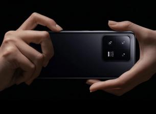 Вижте предложенията на Vivacom за серията Xiaomi 13 в комплект с фитнес гривна
