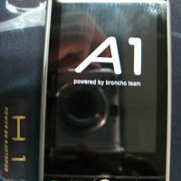 Китайският брат на BlackBerry Storm се казва Broncho A1 и работи с Android