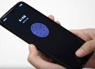 Redmi подготвя смартфон с LCD екран с вграден четец на отпечатъци