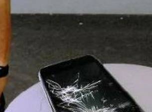 Още един iPhone се взриви във Франция