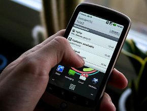 Потребителите на Android предпочитат мобилните приложения пред браузъра