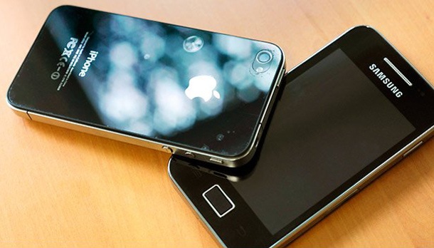 Apple иска още пари от Samsung и спиране на продажбата на продуктите им в САЩ