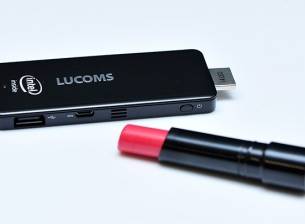 Lucoms също прави миниатюрен компютър с Windows 8.1