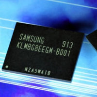Samsung започва доставките на 32 GB moviNAND памет